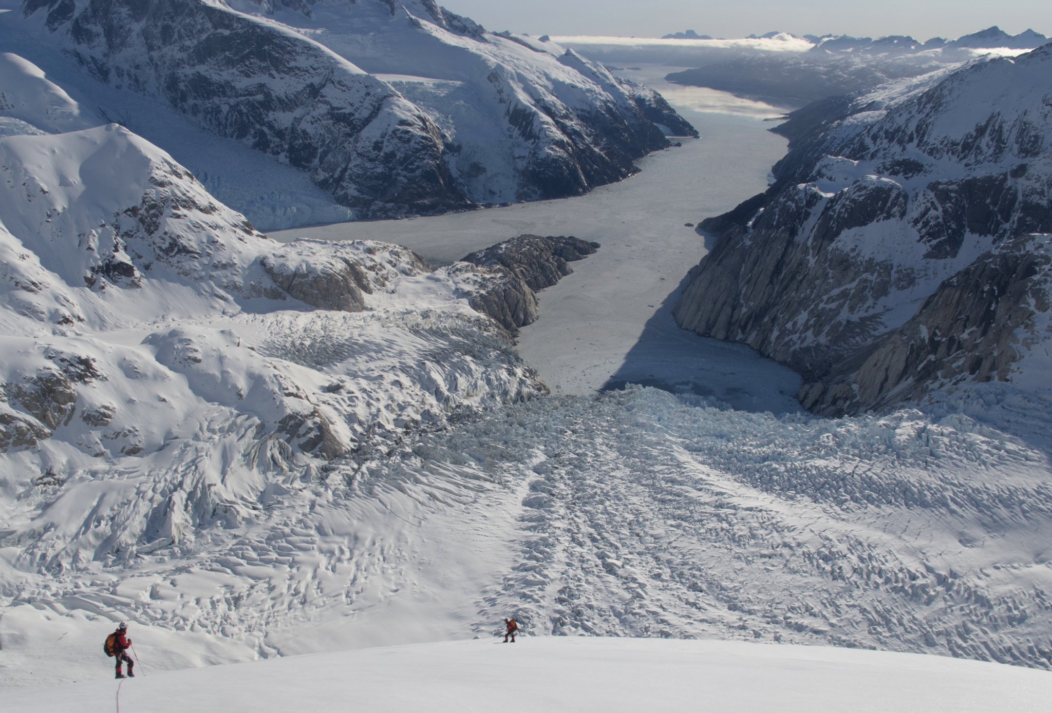 Sur le fil de l'arête - Cordillère de Darwin - GMHM - Bouts du monde